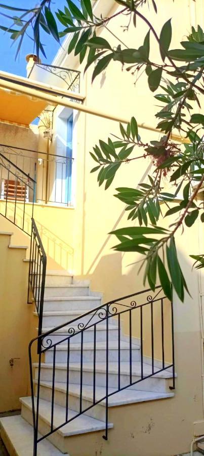 Lourantos Bayside Apartments Ваті Екстер'єр фото